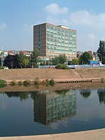 Renslade House, Exe Bridge, Exeter. Devon. Photograph (c) Sean Creech 2001